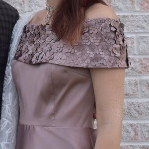 Rickie Freeman For Teri Jon Off-Shoulder Floral Applique A-Line Gown